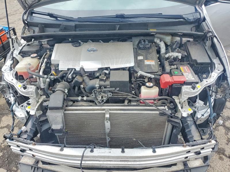 2017 TOYOTA PRIUS TWO 11