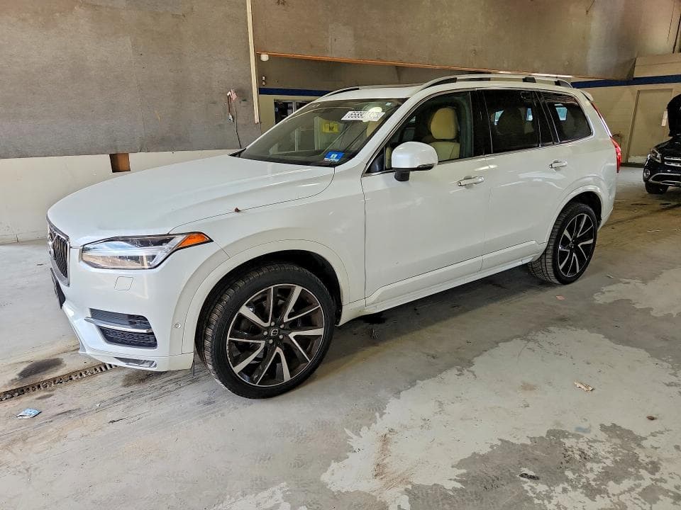 2018 VOLVO XC90 T6 - 1