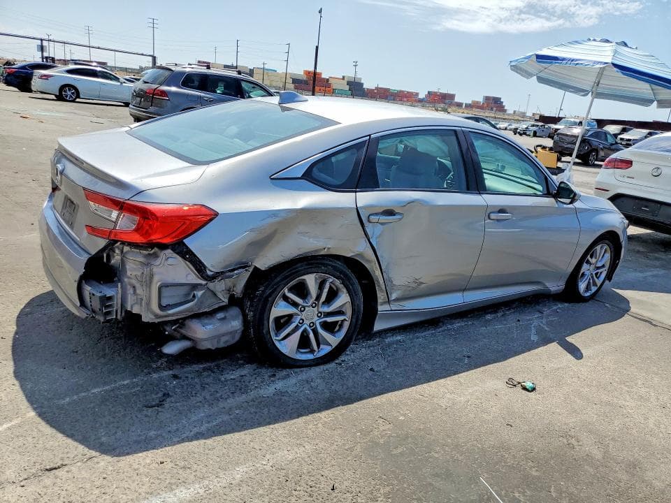 2018 HONDA ACCORD LX 3