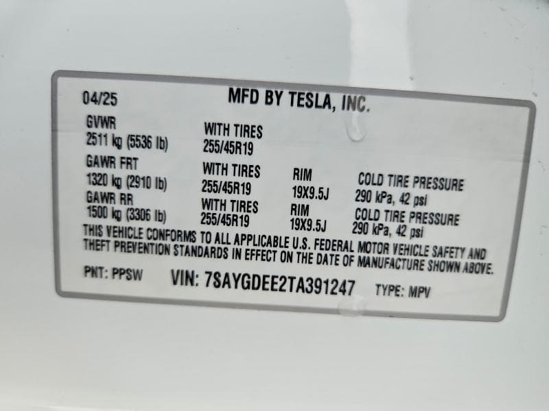 2026 TESLA MODEL Y 14
