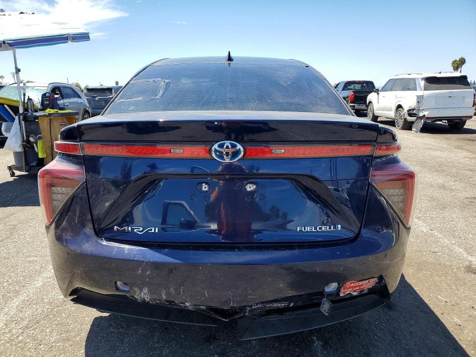 2017 TOYOTA MIRAI BASE 6
