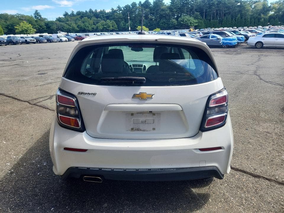 2017 CHEVROLET SONIC 6