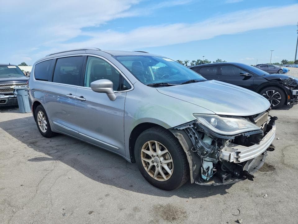 2020 CHRYSLER PACIFICA TOURING L 4