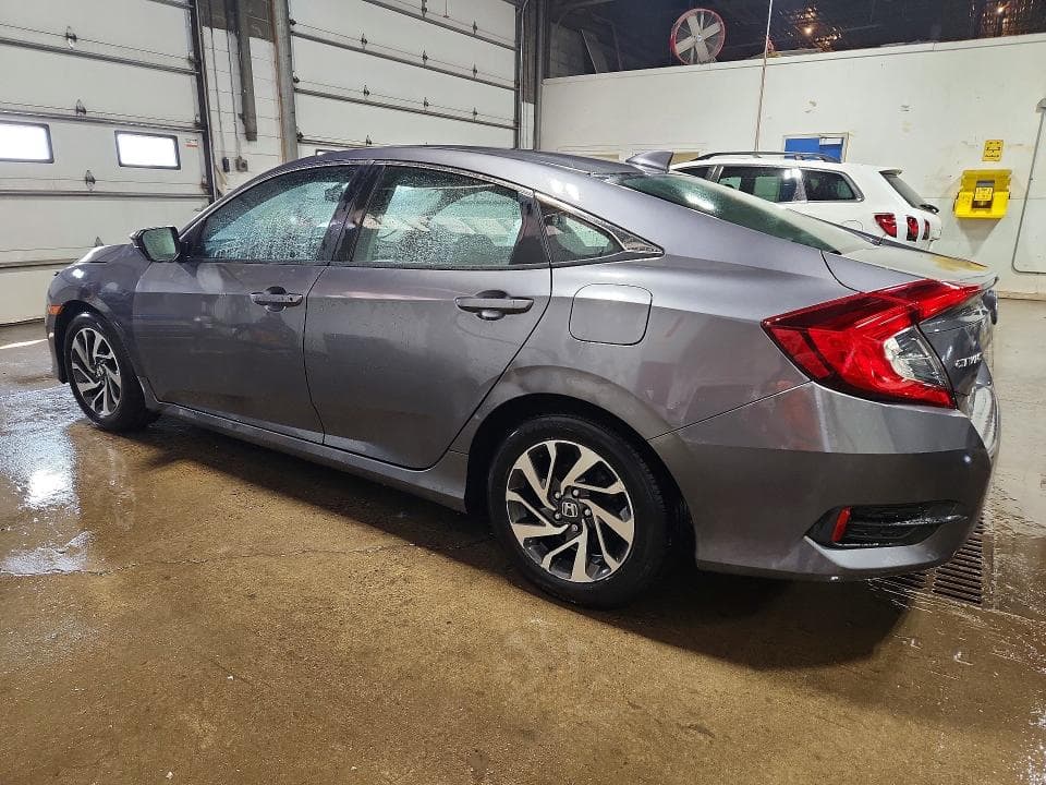 2017 HONDA CIVIC EX 2