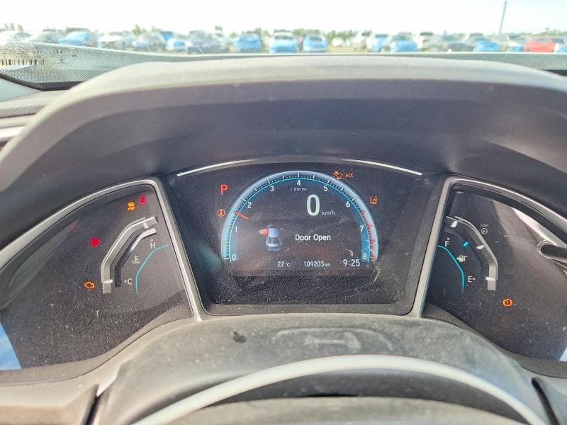 2018 HONDA CIVIC TOURING 9