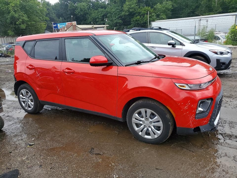 2022 KIA SOUL LX 4