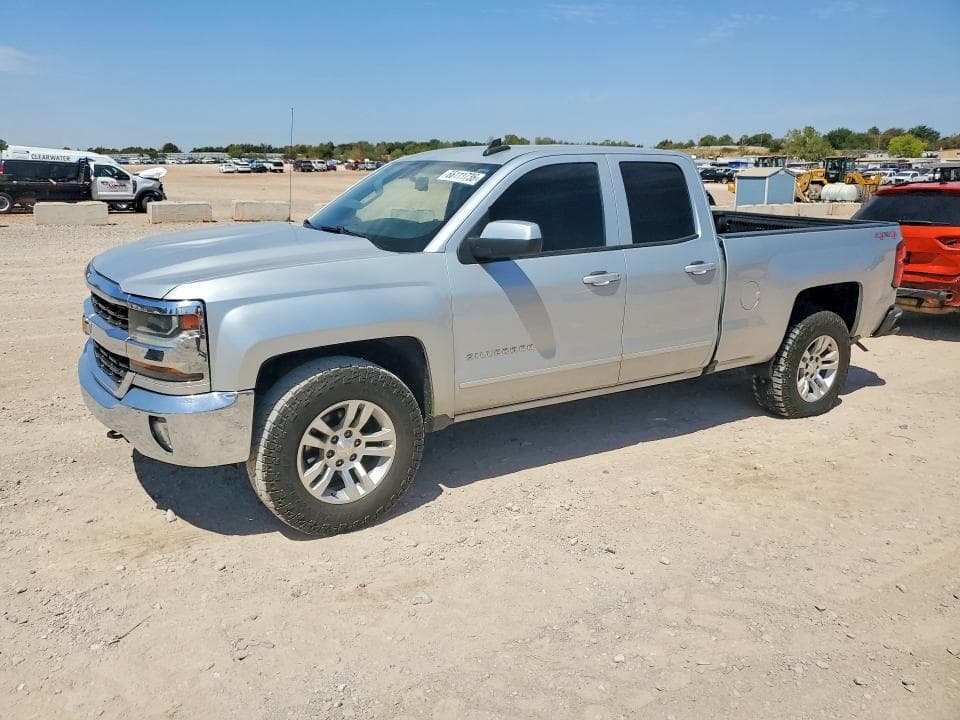 2017 CHEVROLET SILVERADO K1500 LT - 1