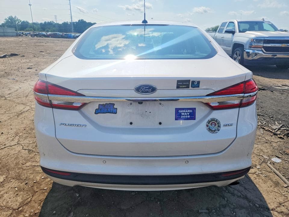 2017 FORD FUSION SE 6