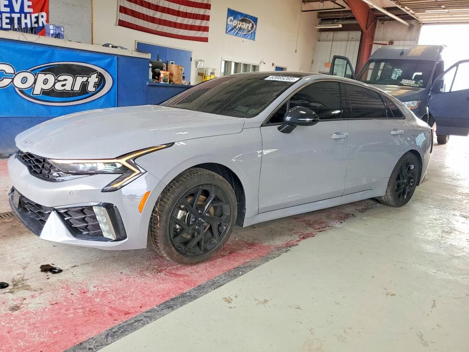 2026 KIA K5 GT LINE