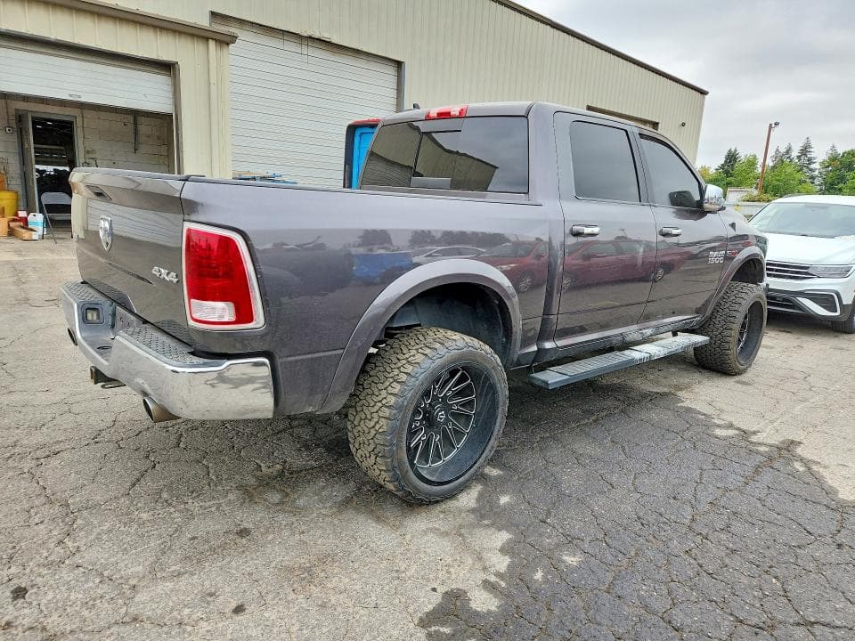 2018 RAM 1500 LARAMIE 3