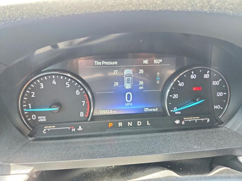 2022 FORD EXPLORER XLT 9