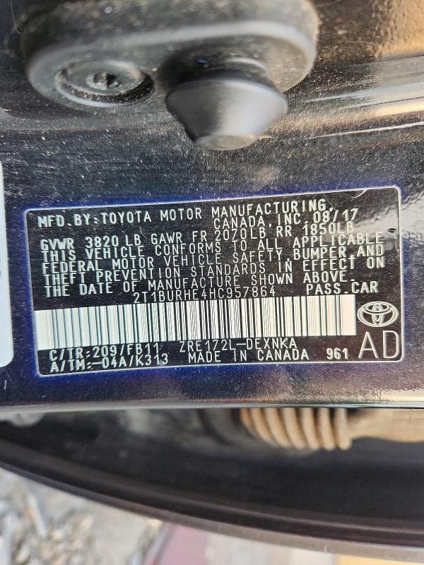 2017 TOYOTA COROLLA LE 12