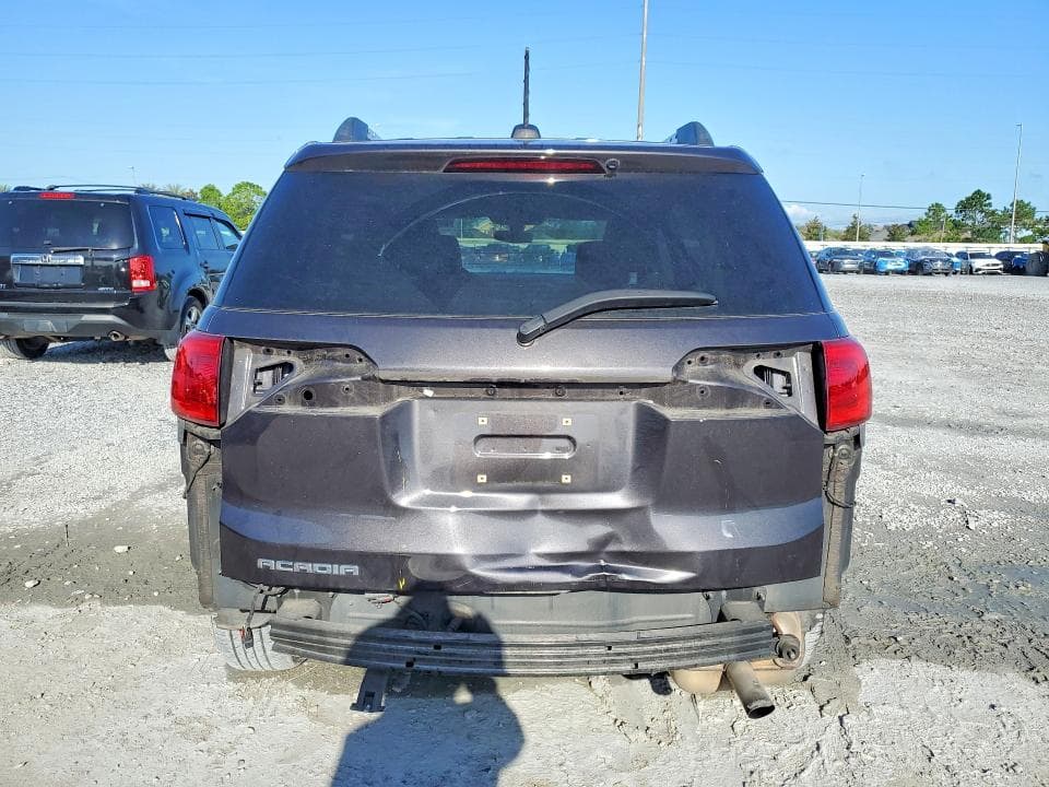2017 GMC ACADIA SLE 6