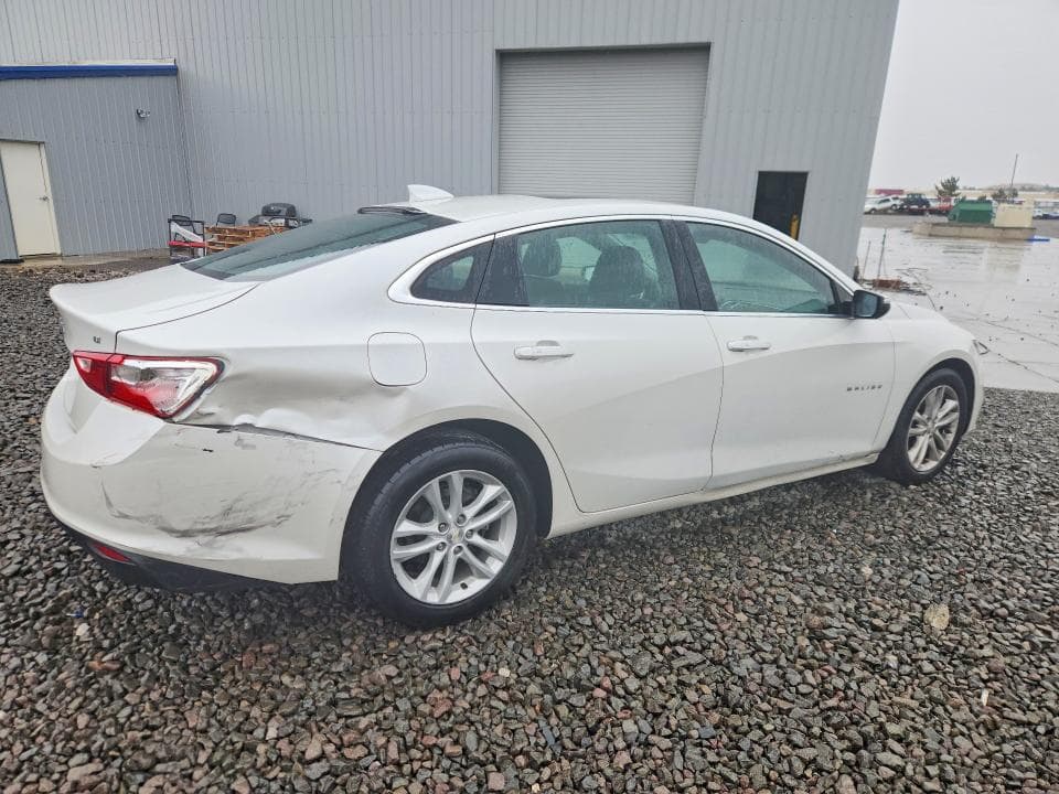 2018 CHEVROLET MALIBU LT 3