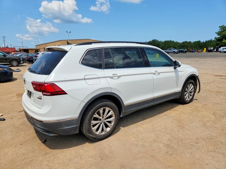 2018 VOLKSWAGEN TIGUAN SE 3