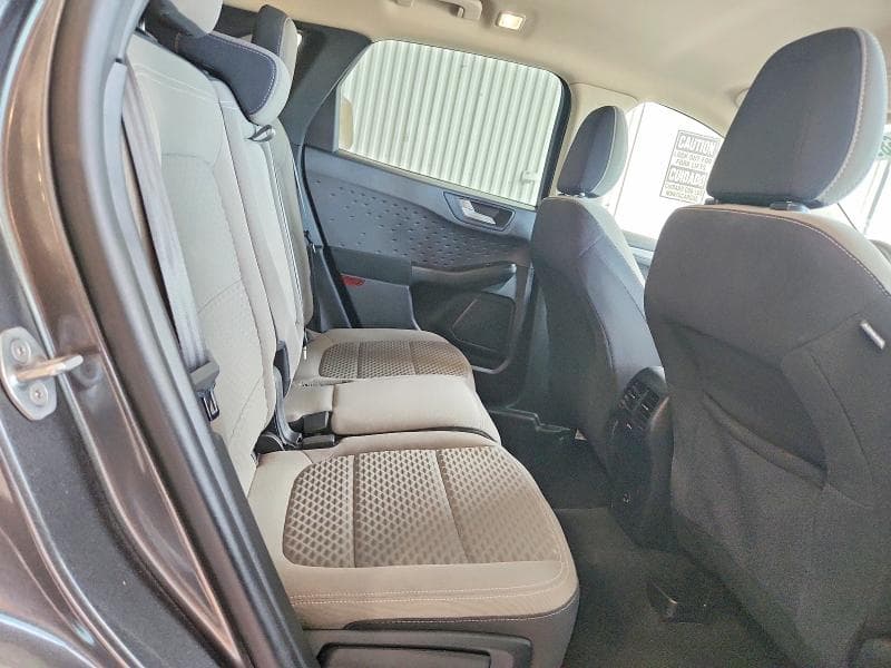 2020 FORD ESCAPE SE 10