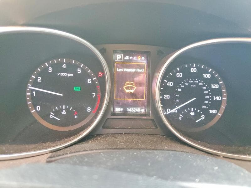 2017 HYUNDAI SANTA FE SE ULTIMATE 9