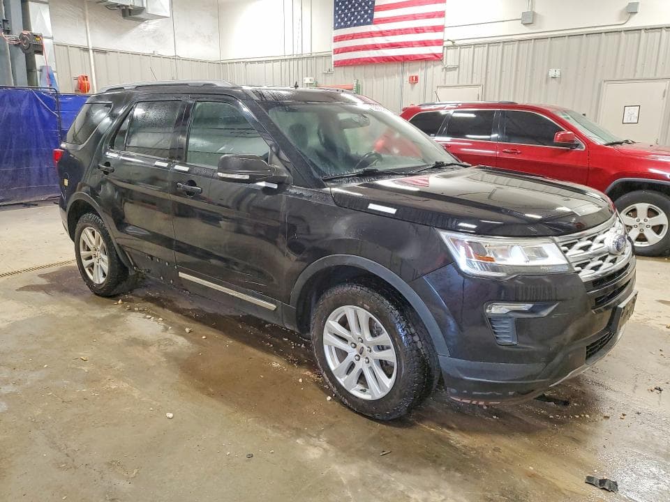 2019 FORD EXPLORER XLT 4