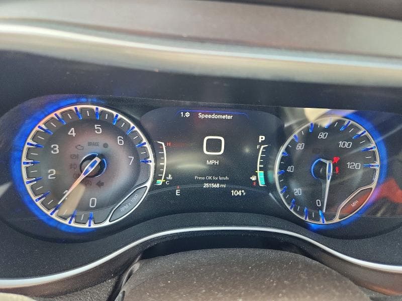 2017 CHRYSLER PACIFICA TOURING L PLUS 9