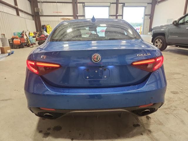 2018 ALFA ROMEO GIULIA TI Q4 6