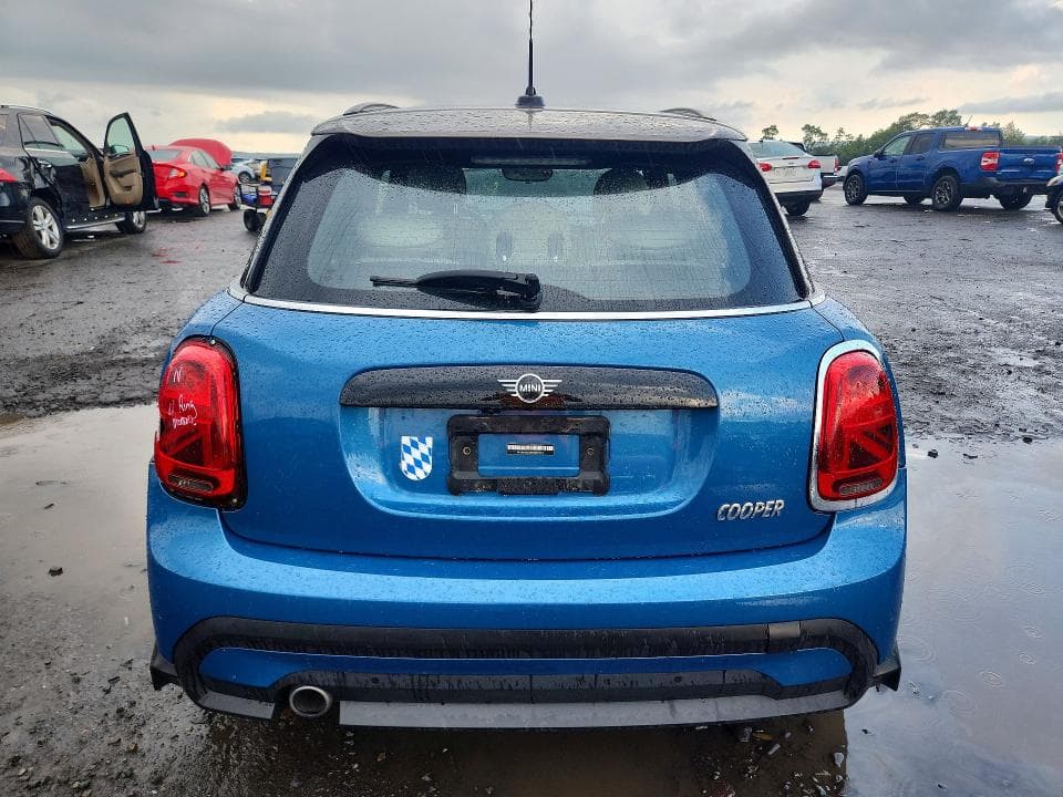 2022 MINI COOPER 6