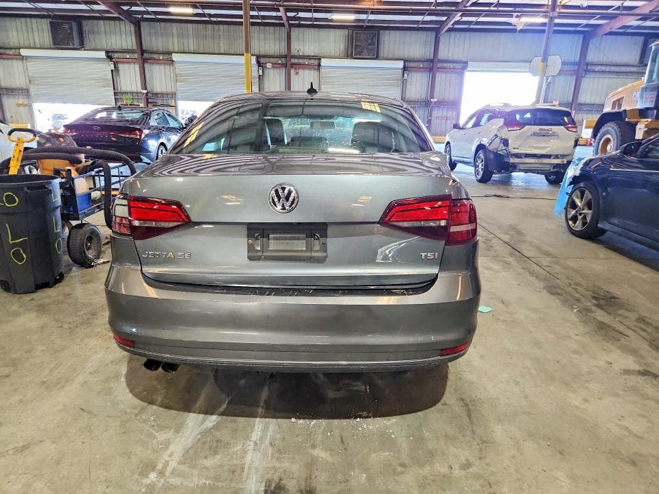 2017 VOLKSWAGEN JETTA SE 6
