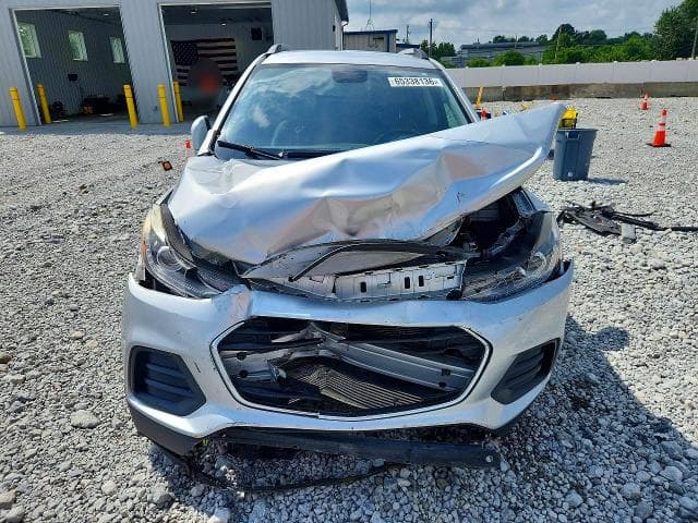 2018 CHEVROLET TRAX 1LT 5