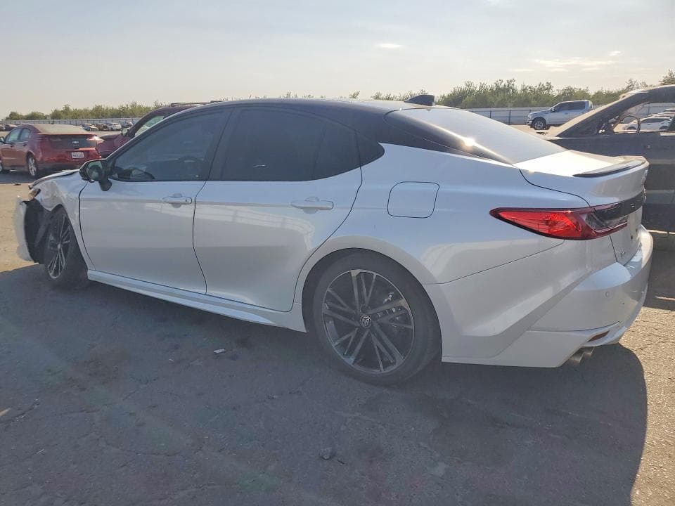 2026 TOYOTA CAMRY XSE 2