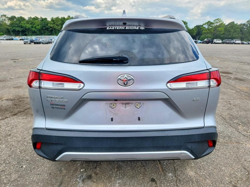 2023 TOYOTA COROLLA CROSS LE 6