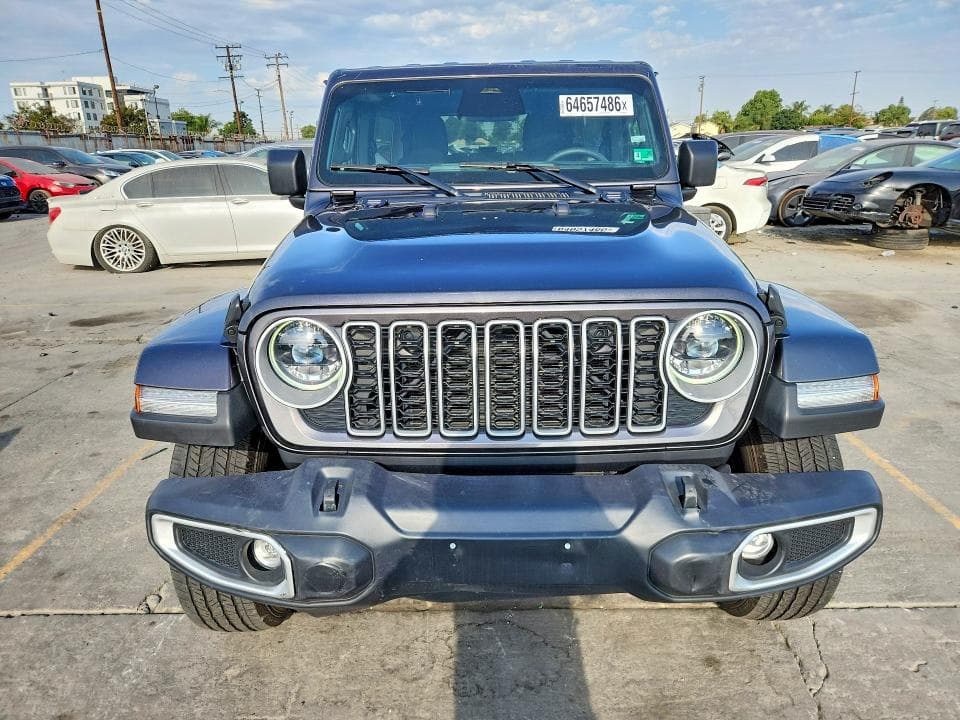 2025 JEEP WRANGLER SAHARA 5