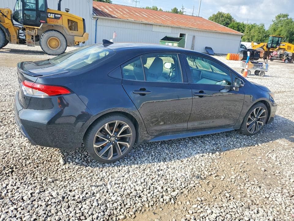 2021 TOYOTA COROLLA SE 3