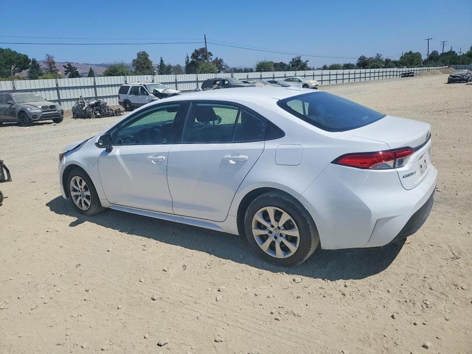 2025 TOYOTA COROLLA LE 2