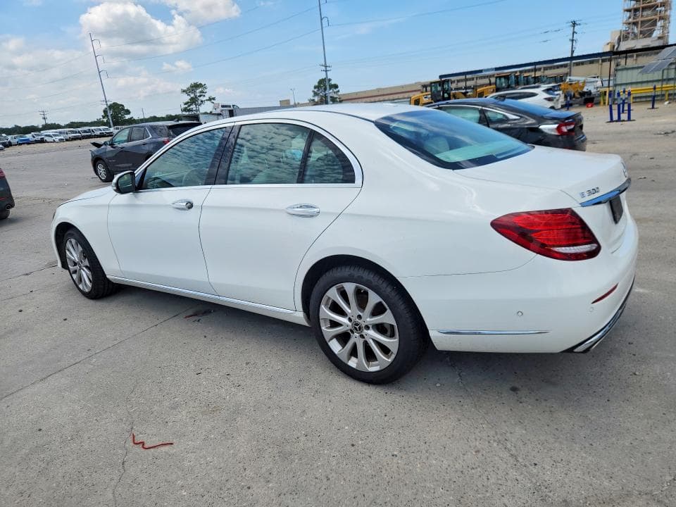 2018 MERCEDES-BENZ E 300 2