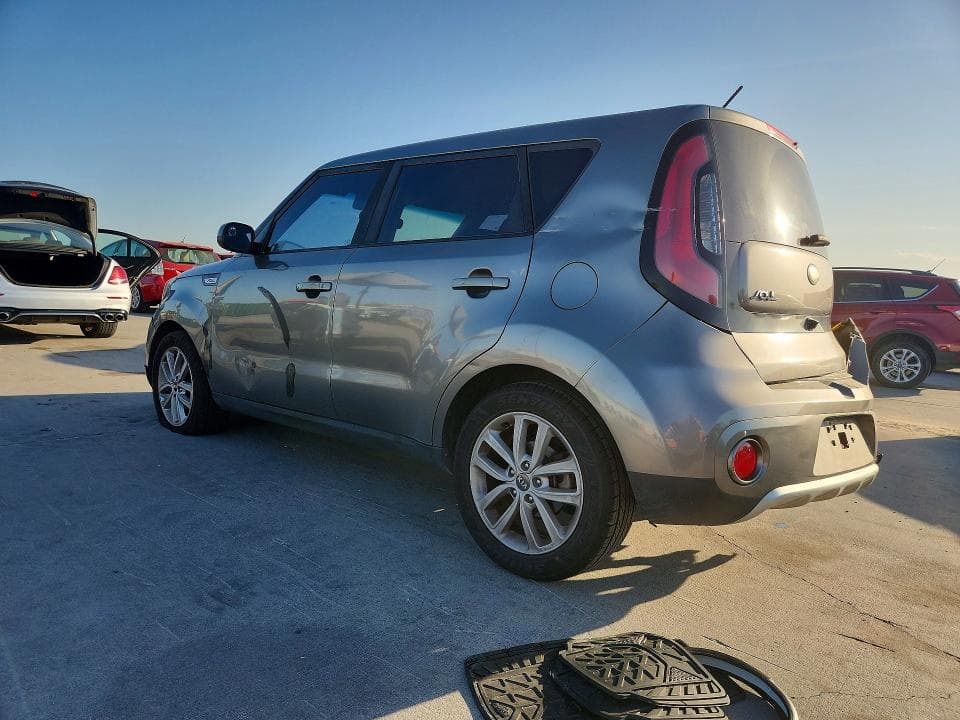 2018 KIA SOUL + 2