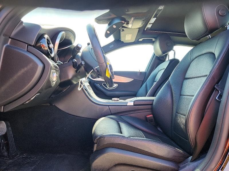 2018 MERCEDES-BENZ C 300 7