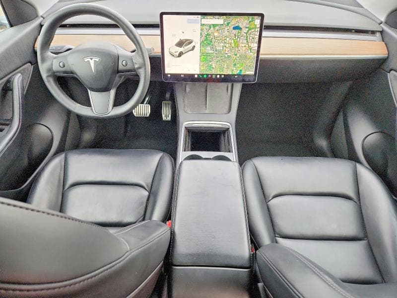 2021 TESLA MODEL Y 8
