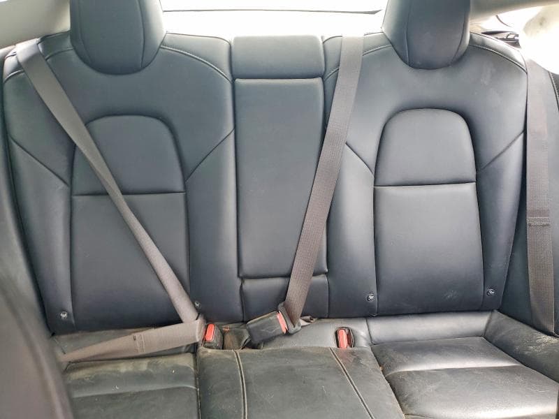 2018 TESLA MODEL 3 10