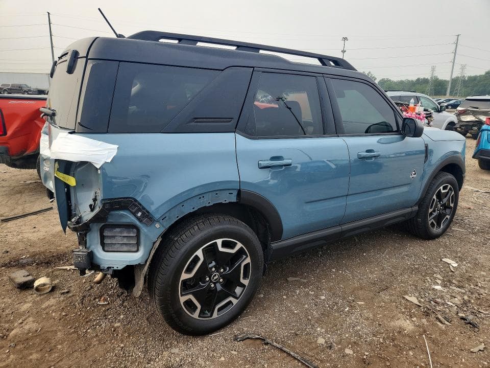 2022 FORD BRONCO SPORT OUTER BANKS 3