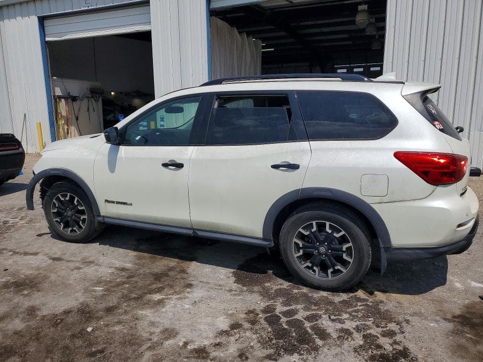 2019 NISSAN PATHFINDER SV 2