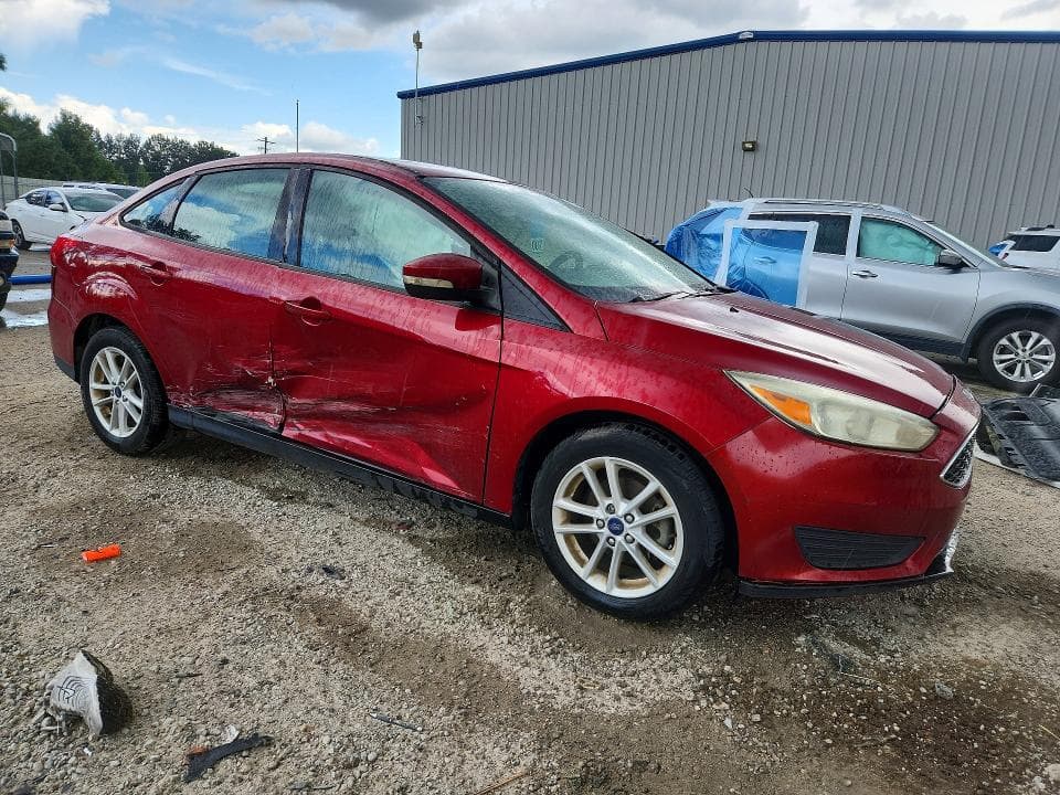 2017 FORD FOCUS SE 4