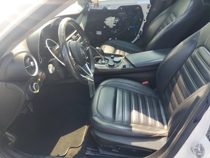 2018 ALFA ROMEO GIULIA TI 7
