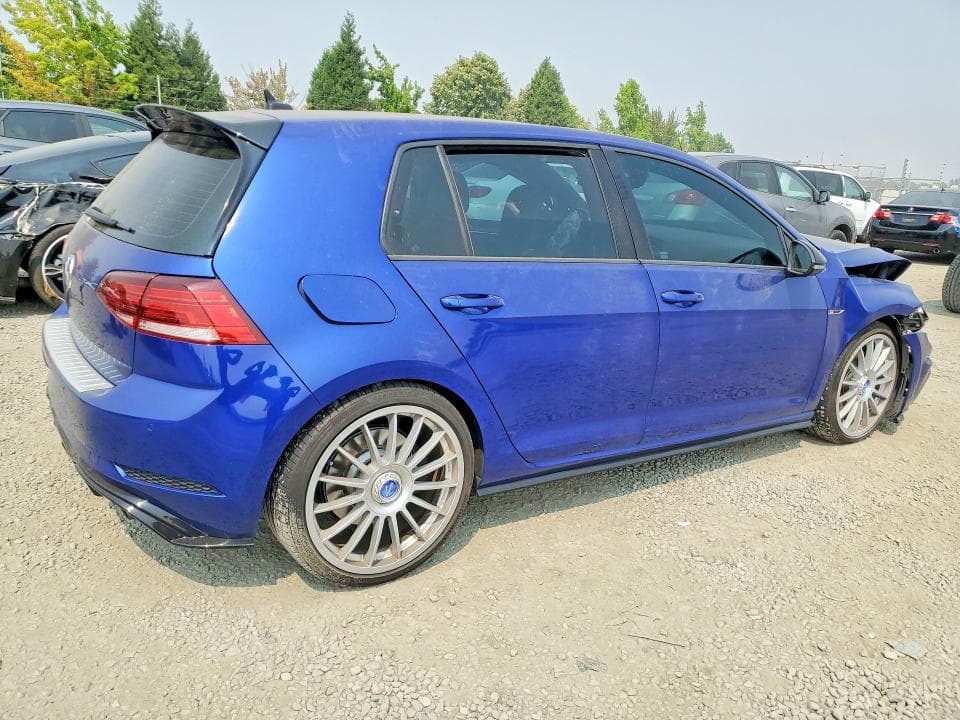 2018 VOLKSWAGEN GOLF R 3