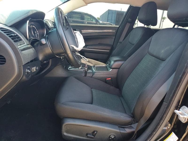 2019 CHRYSLER 300 TOURING 7
