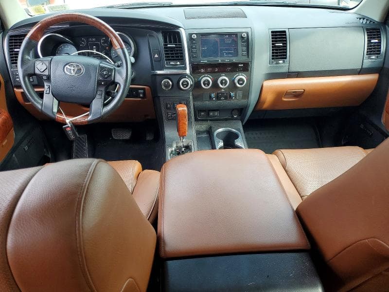 2020 TOYOTA SEQUOIA PLATINUM 8