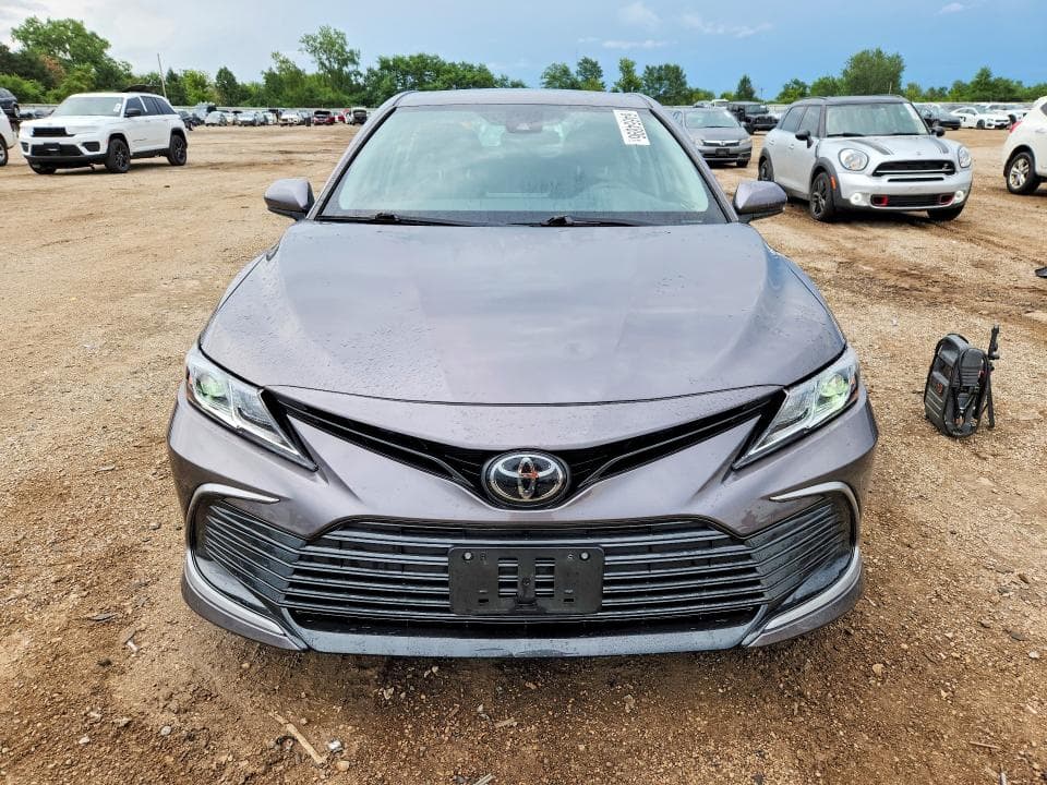 2023 TOYOTA CAMRY LE 5