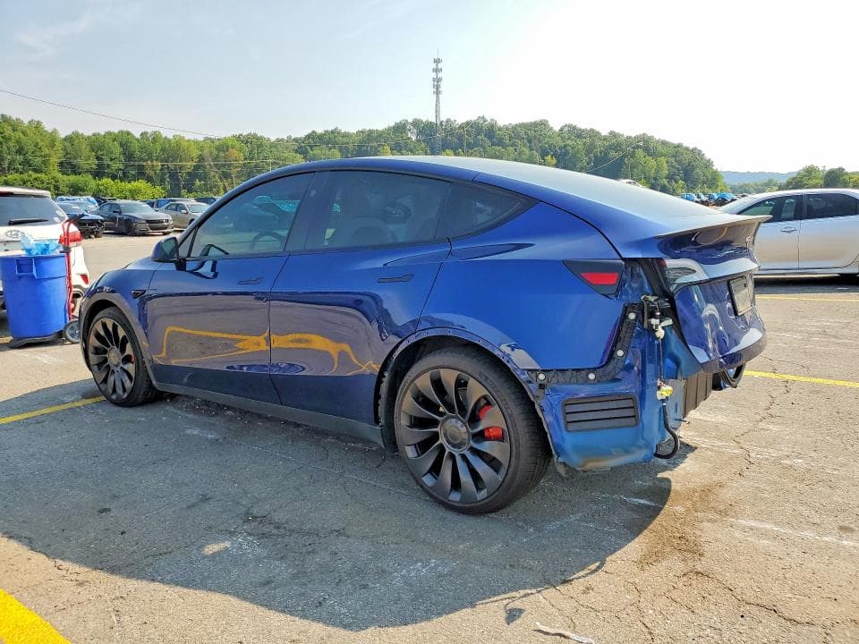 2023 TESLA MODEL Y 2