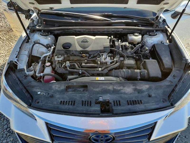 2020 TOYOTA AVALON XLE 11