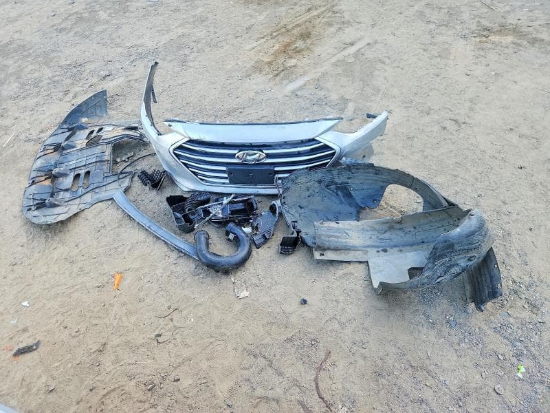 2018 HYUNDAI ELANTRA SEL 12