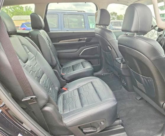2022 KIA TELLURIDE SX 11