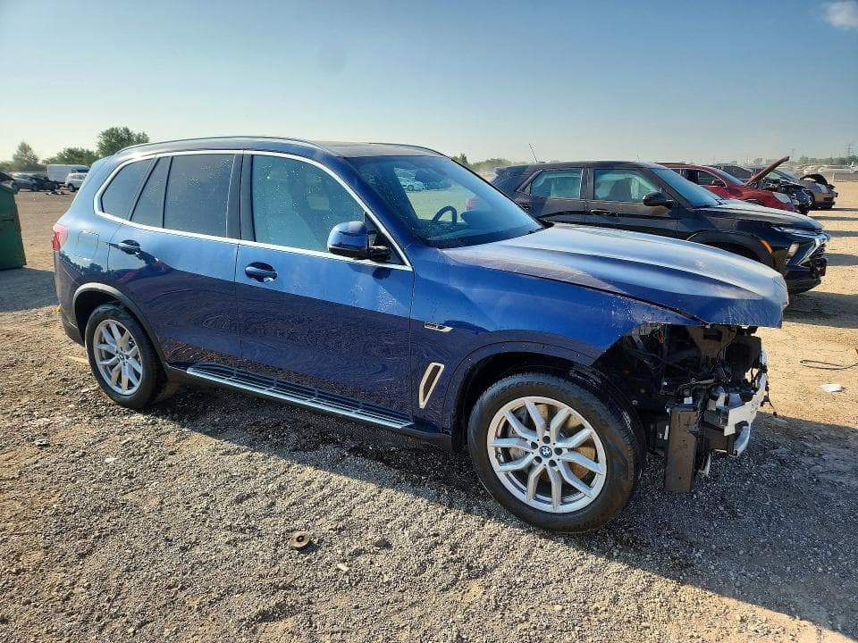 2023 BMW X5 XDRIVE45E 4